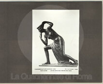 06_54_15_negri_giovane donna che si specchia.jpg