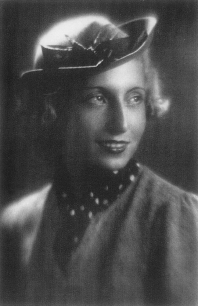 Gloria Adele.tif